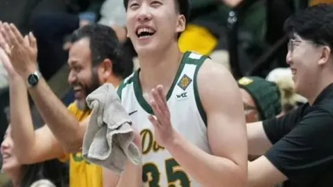 張玉寧逆轉力挽狂澜，助力國足再攀高峰，頌揚團隊奮力奪標